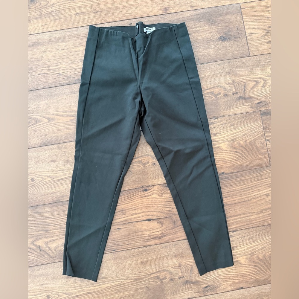 DKNY Cropped Pants